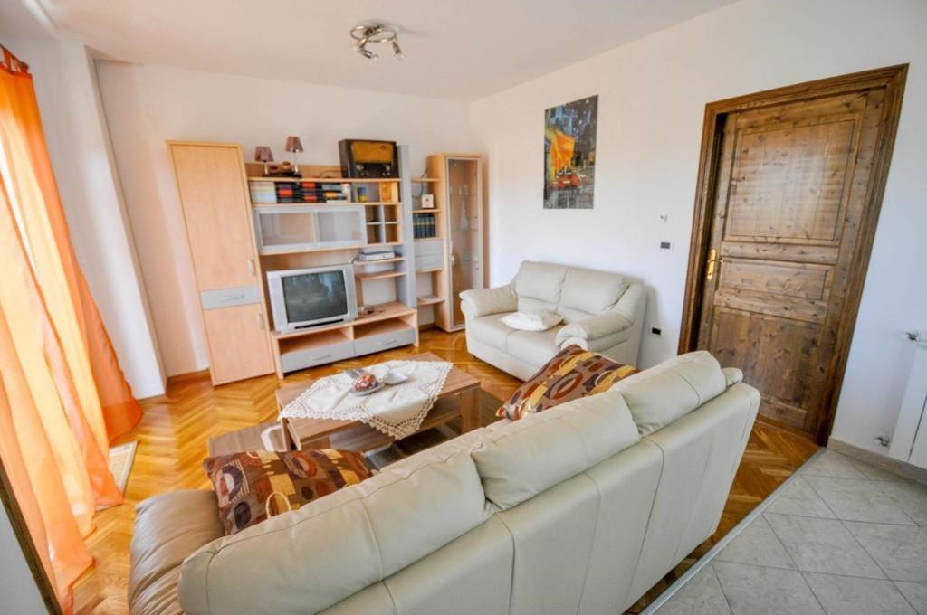 Angela Apartment Novigrad  Exterior photo