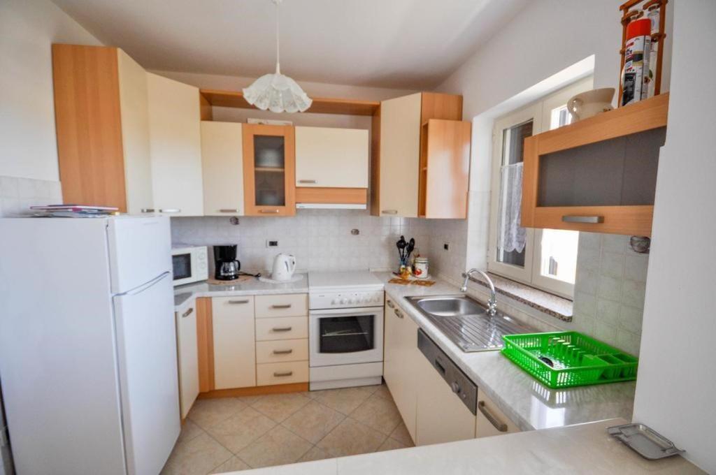 Angela Apartment Novigrad  Exterior photo